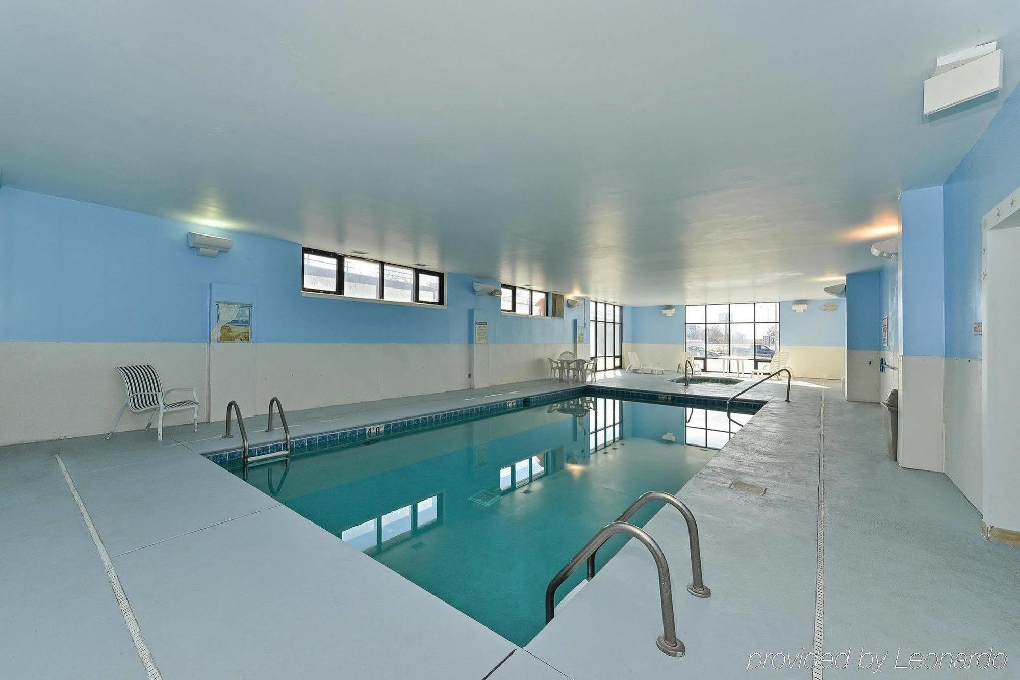 Americas Best Value Inn - Omaha Dış mekan fotoğraf