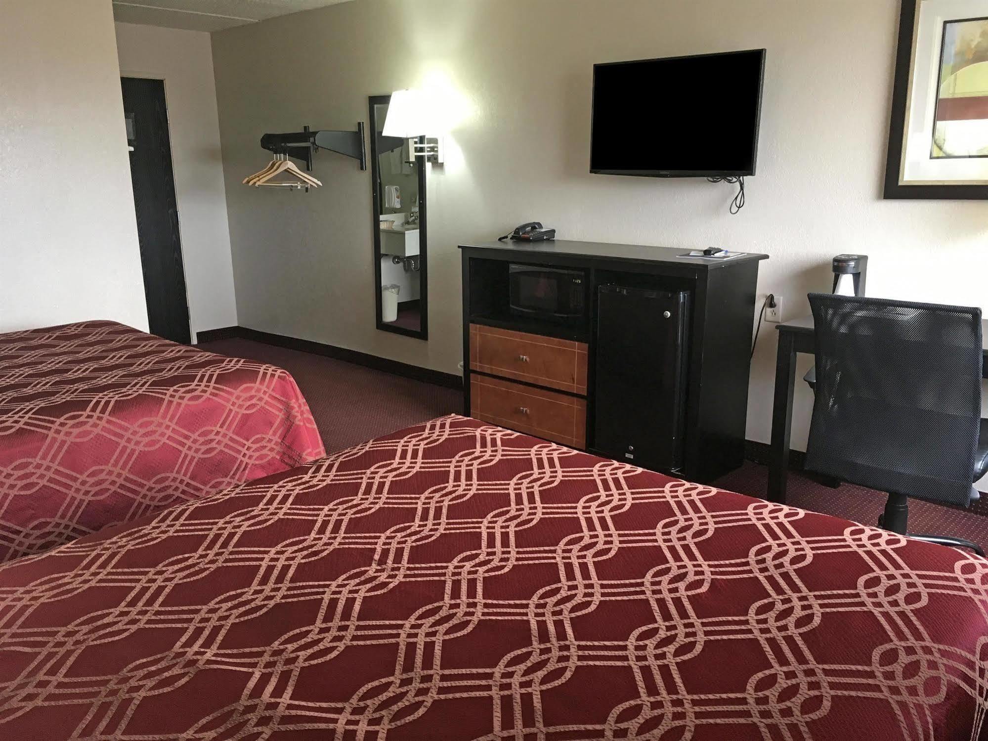 Americas Best Value Inn - Omaha Dış mekan fotoğraf